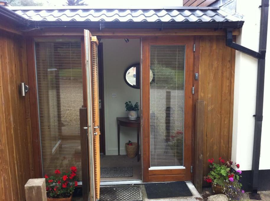 Self Catering Apartment At Beechwalk House. Enniskerry Ngoại thất bức ảnh